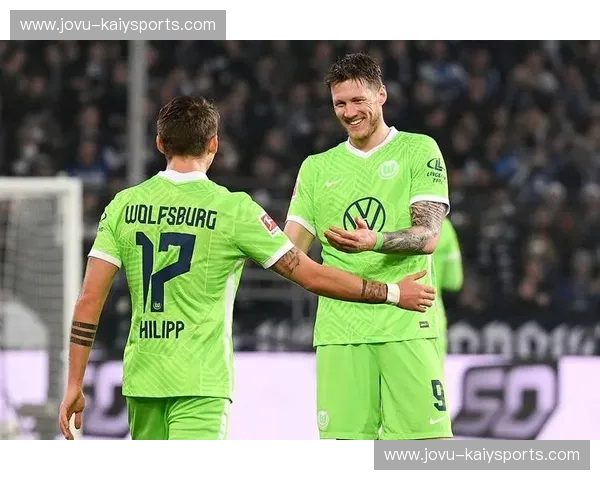 绿茵战火的诗意碰撞:当门兴格拉德巴赫遇上顿涅茨克矿工